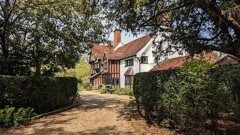 Listed Buildings & Monuments