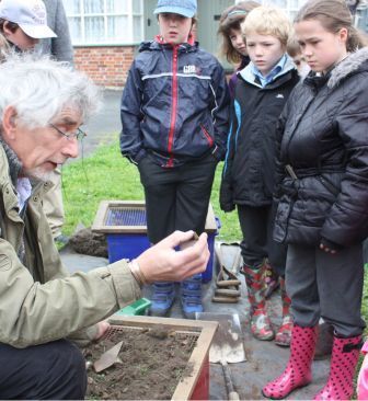 School Dig | Hoxne Heritage Group